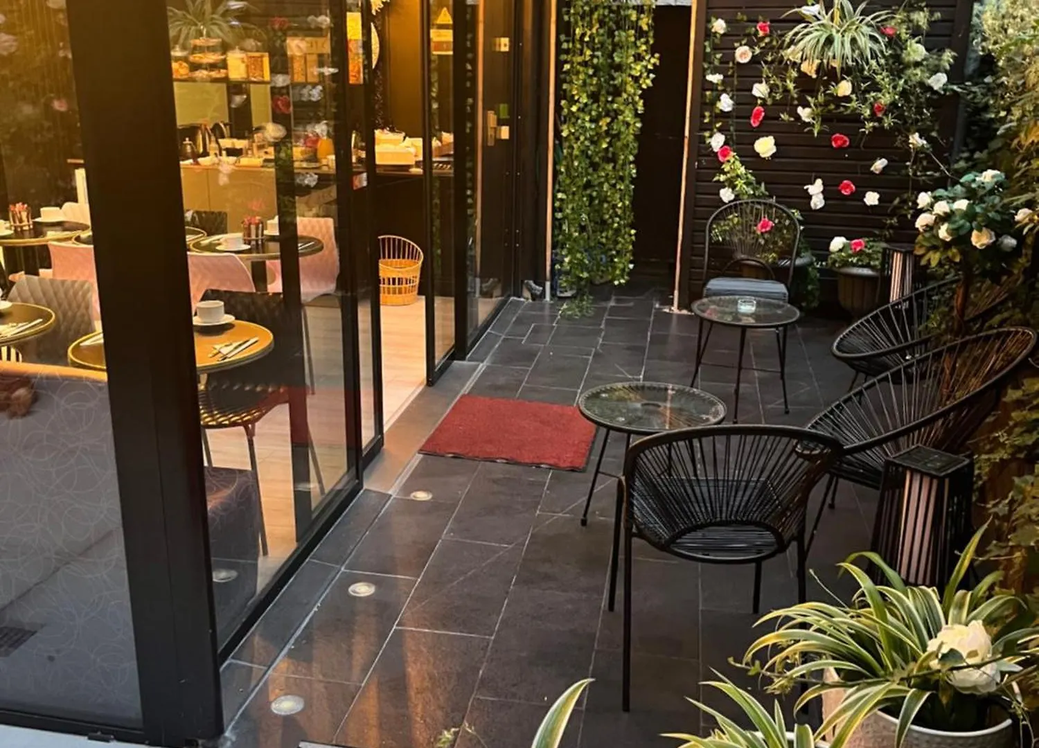 Le Glam'S Hotel Paris 3*,